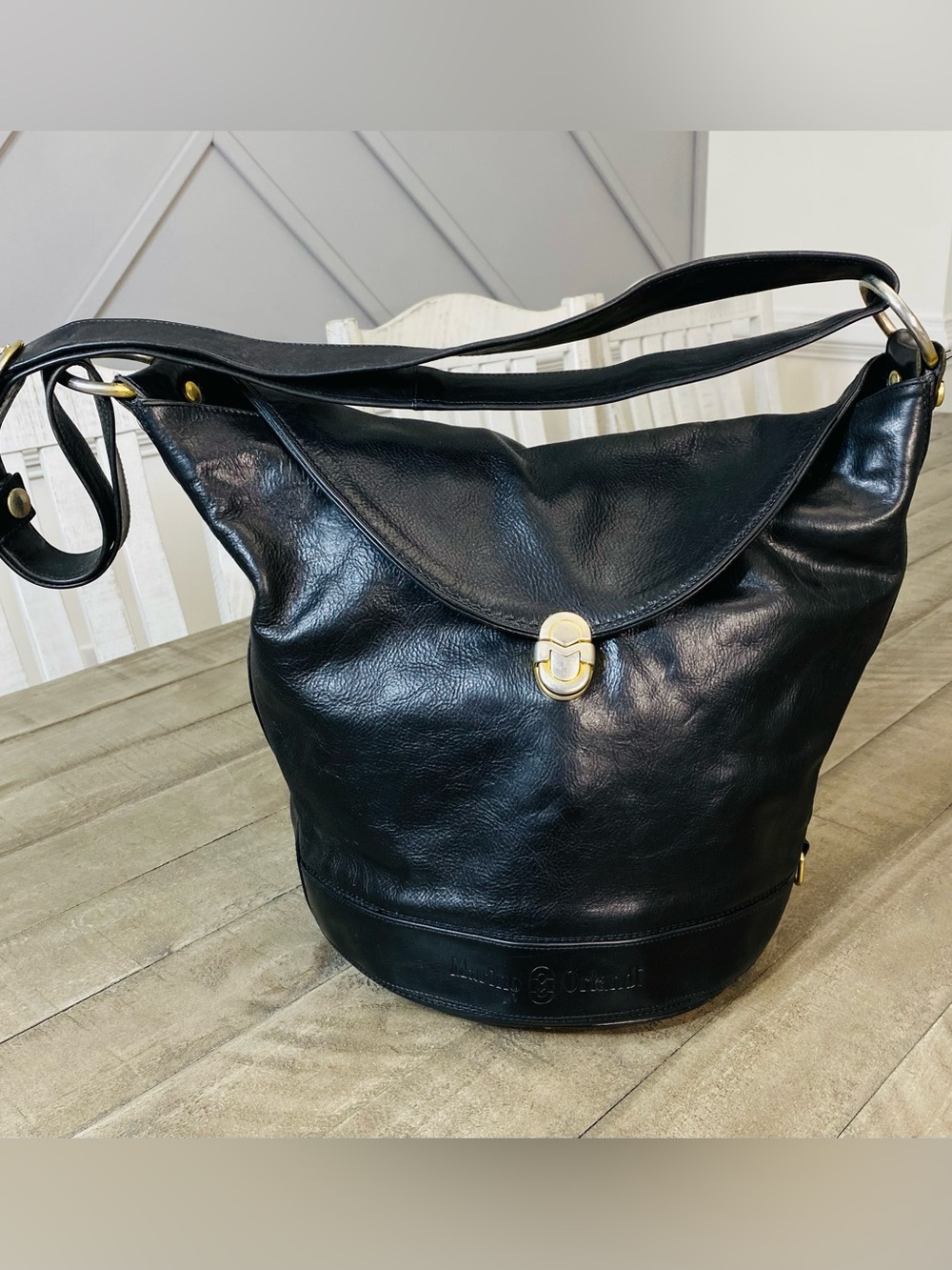 Vintage Marino Orlandi Black Leather Bucket Bag Made in Italy - Gold Push Lock
